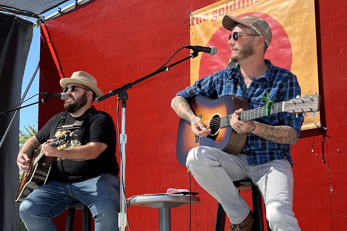 Jordan Messerole and Casey Joe Collins perform at the Goldfinch Room reunion festival in 2024.